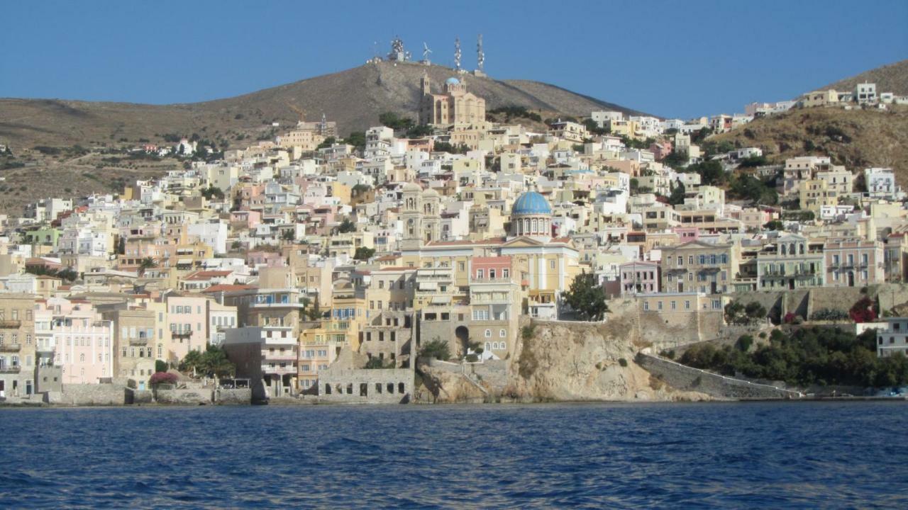 Apollonos Seafront Apartment إرموبولّي المظهر الخارجي الصورة